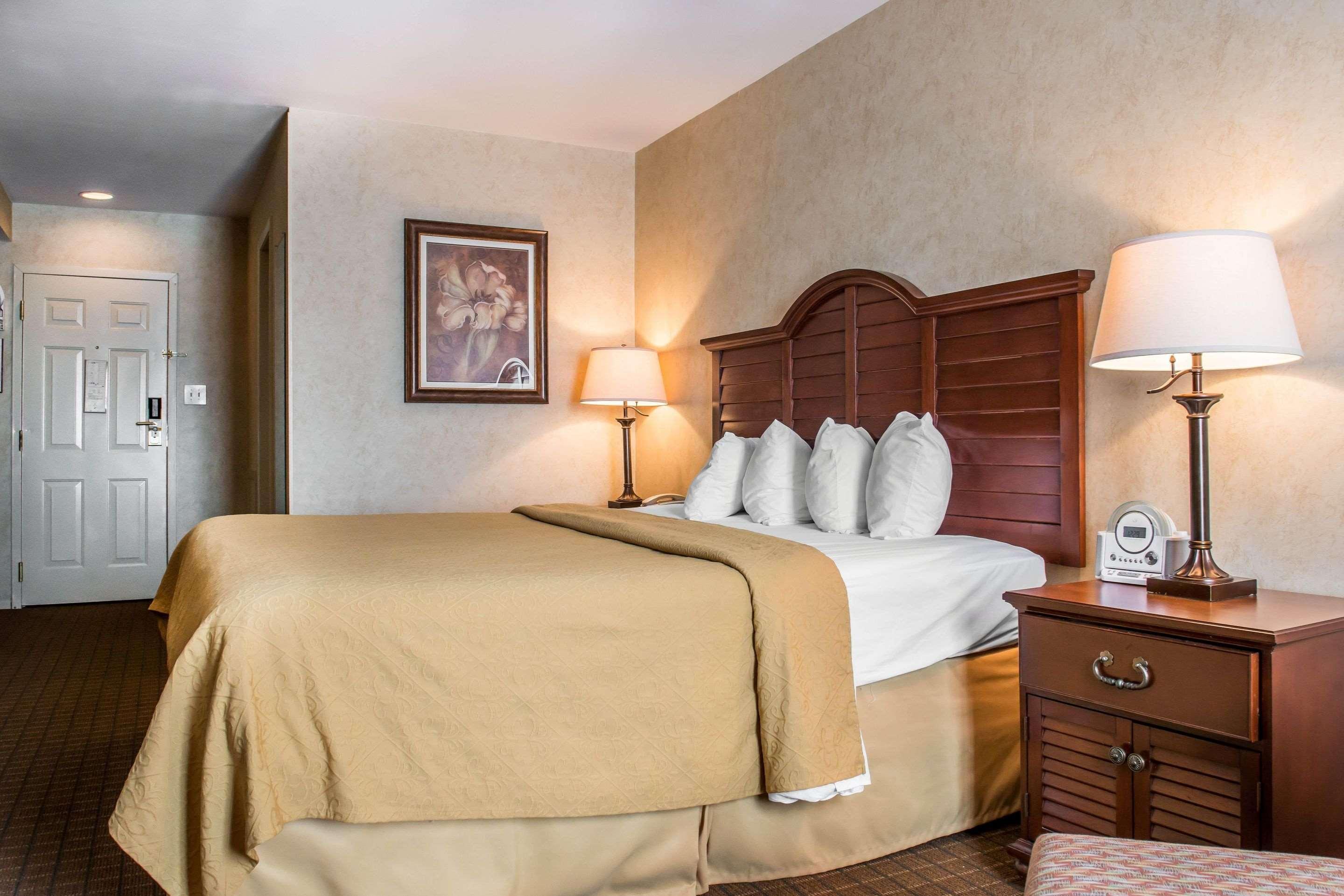 Quality Inn Pittsburgh Airport Oakdale Exteriér fotografie